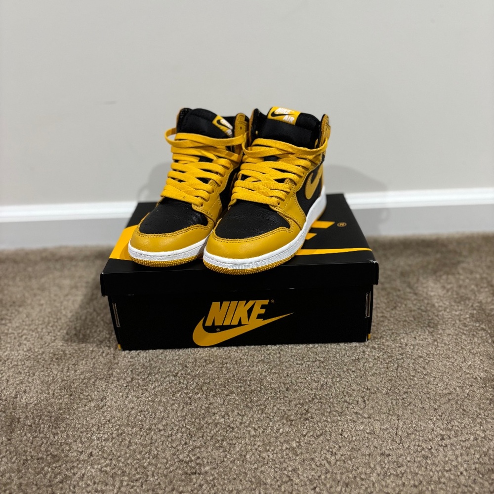 Women’s Air Jordan 1 Retro High OG “Pollen”